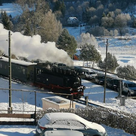 Ferienwohnung Bimmelbahn Blick Oberwiesenthal Dış mekan fotoğraf